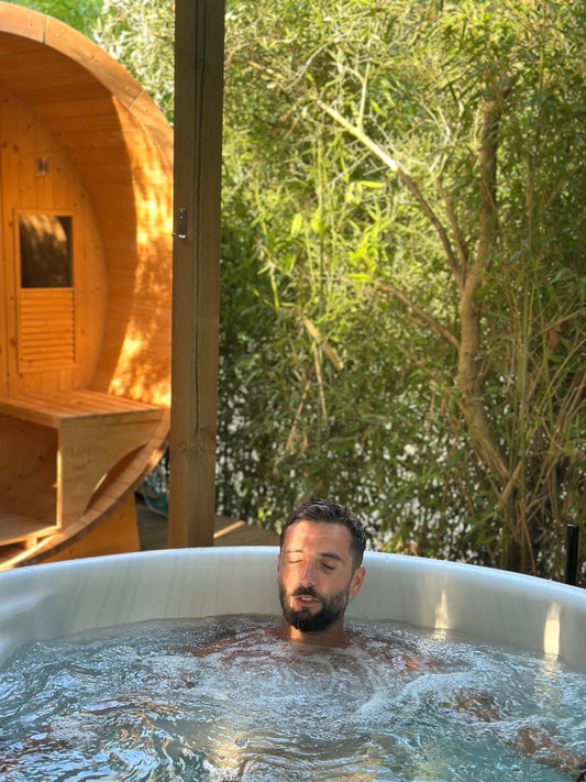 Les avantages d'un spa outdoor. Un moment bien être à Fréjus dans le Var sur la Côte d'Azur.